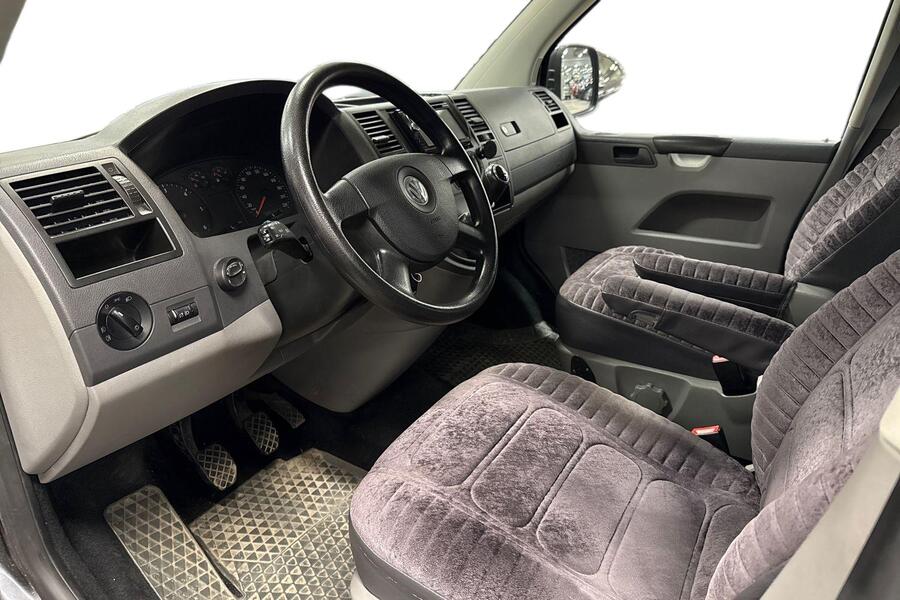 Volkswagen Caravelle vaihtoauto