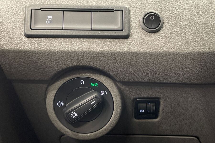 Volkswagen Transporter vaihtoauto