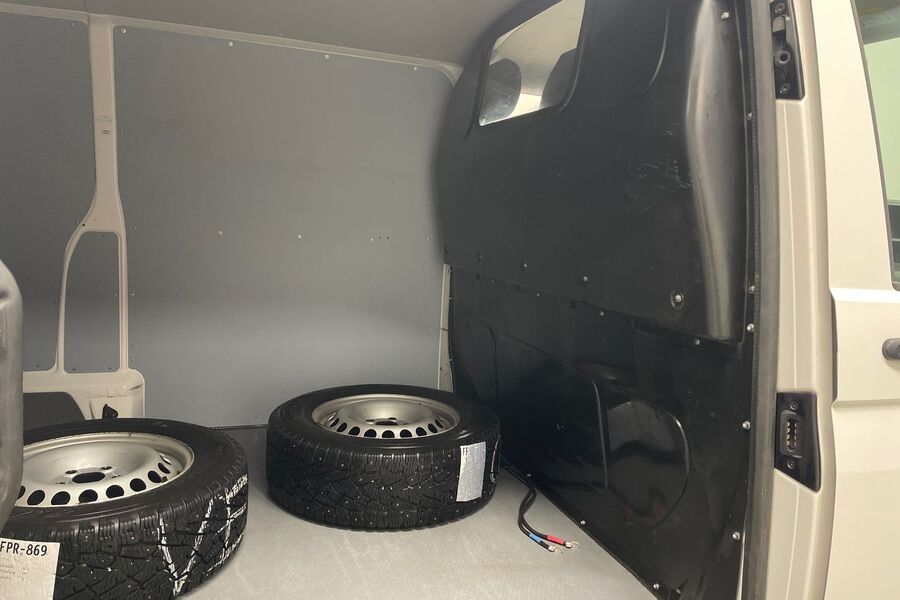 Volkswagen Transporter vaihtoauto