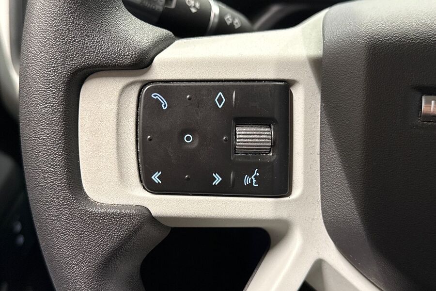 Land Rover Defender vaihtoauto