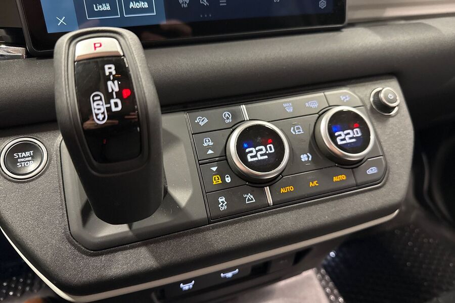 Land Rover Defender vaihtoauto