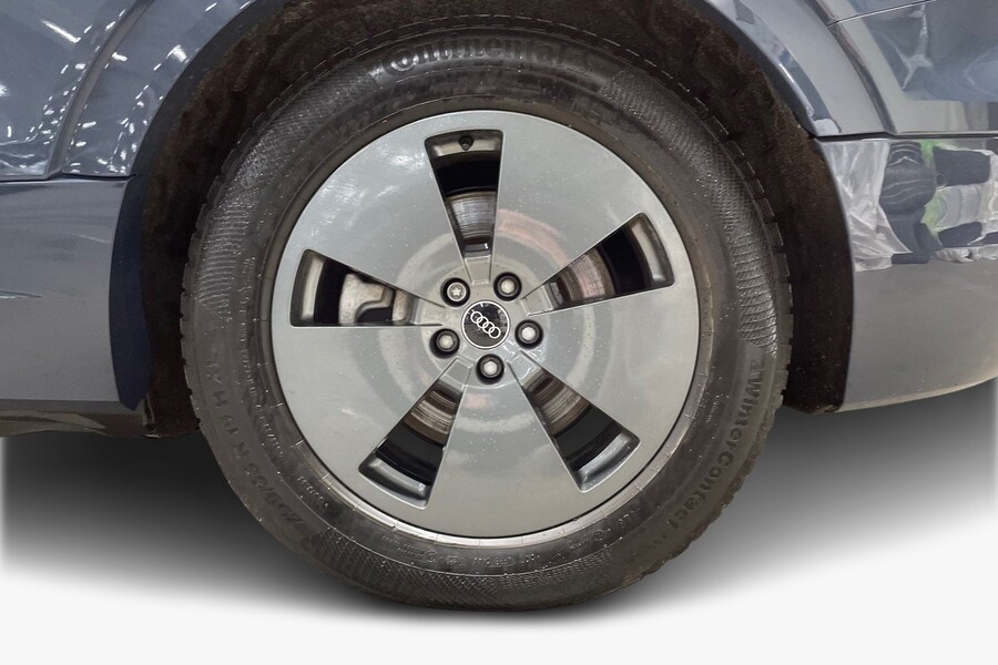 Audi Q8 e-tron vaihtoauto