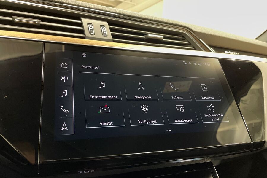 Audi Q8 e-tron vaihtoauto