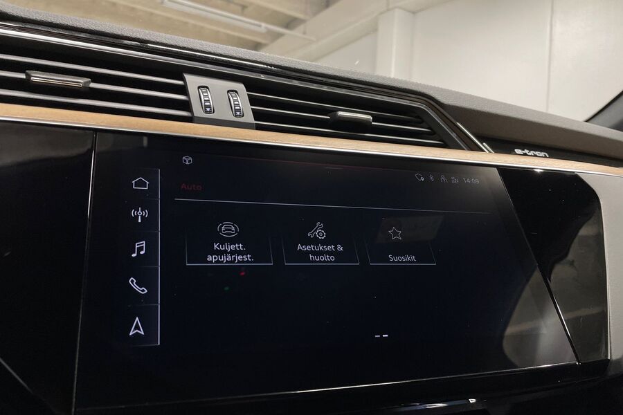 Audi Q8 e-tron vaihtoauto