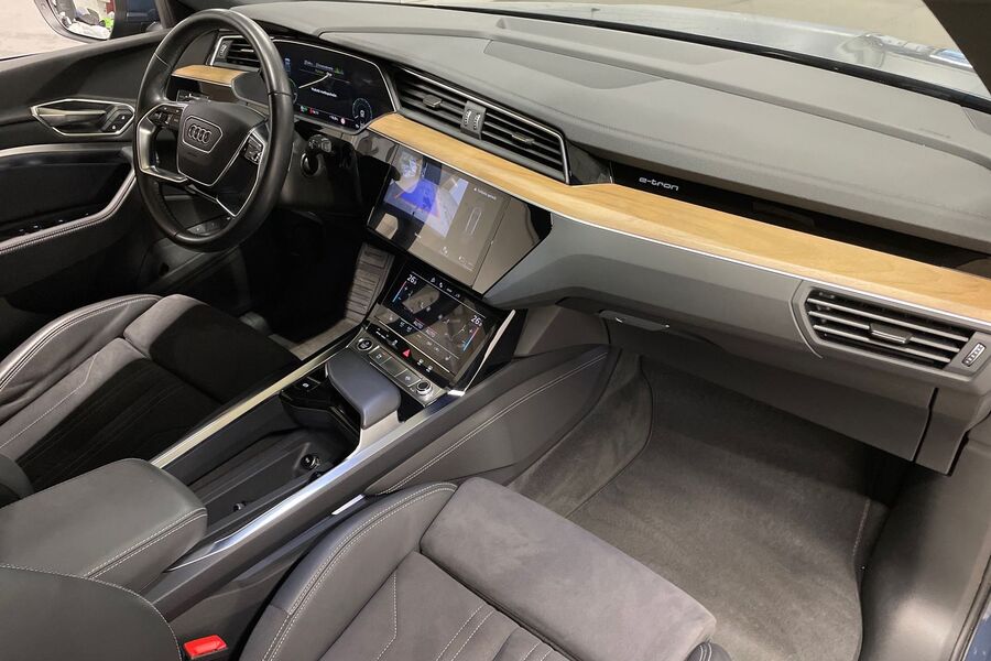 Audi Q8 e-tron vaihtoauto