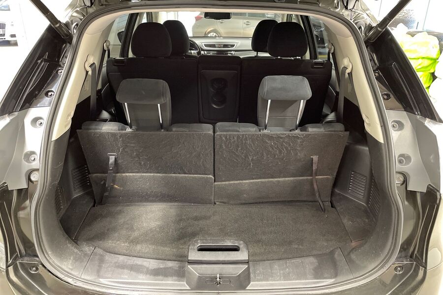 Nissan X-Trail vaihtoauto