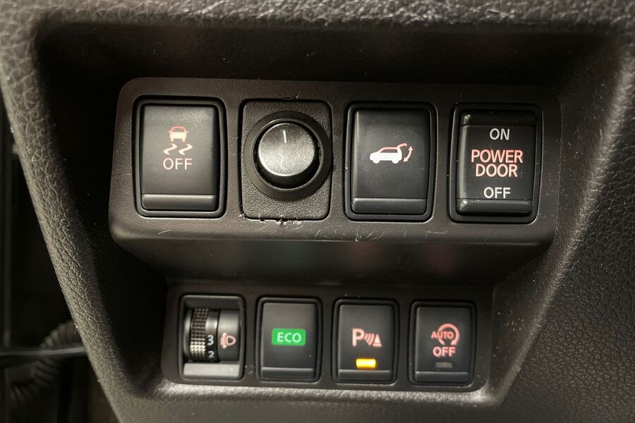 Nissan X-Trail vaihtoauto