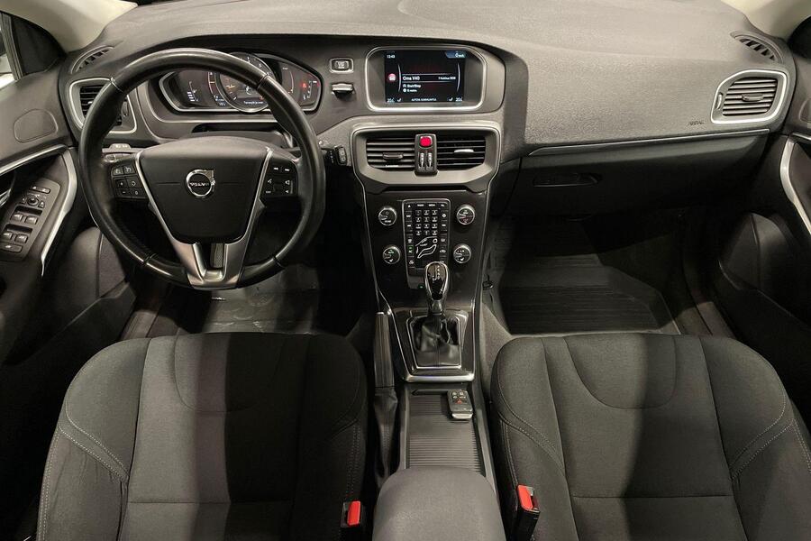 Volvo V40 vaihtoauto