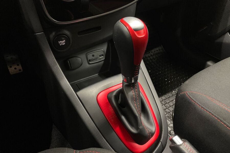 Renault Clio vaihtoauto