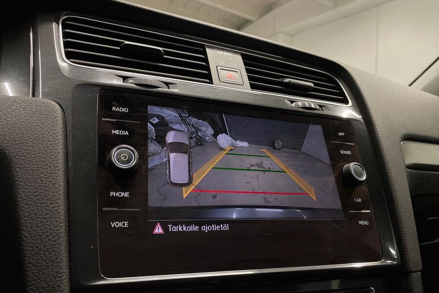 Volkswagen Golf vaihtoauto