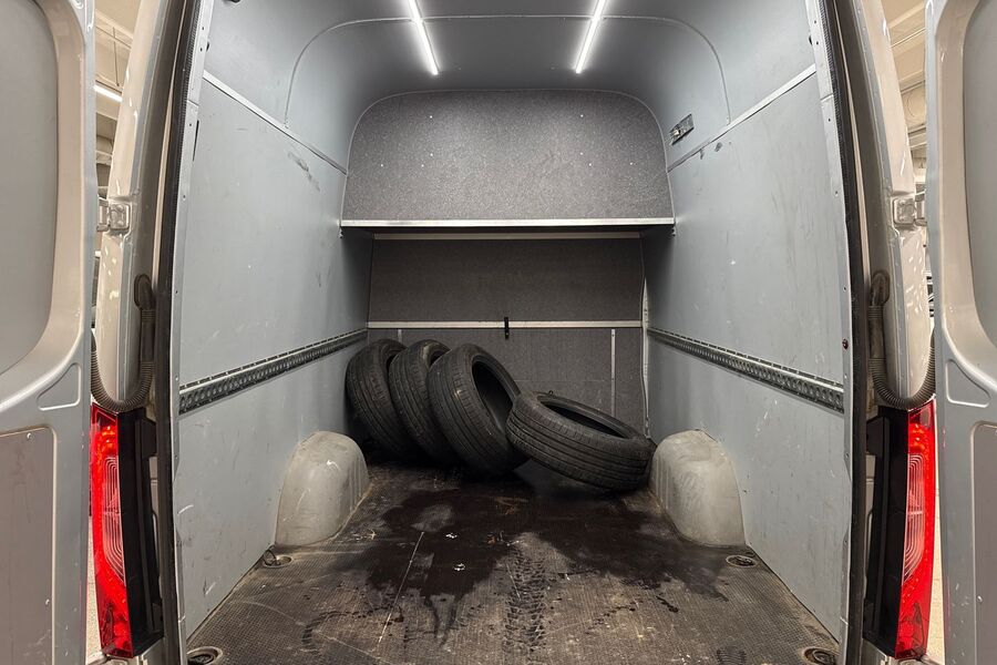 Mercedes-Benz Sprinter vaihtoauto