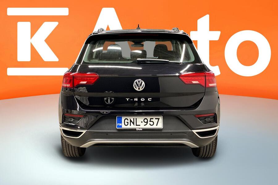 Volkswagen T-Roc vaihtoauto