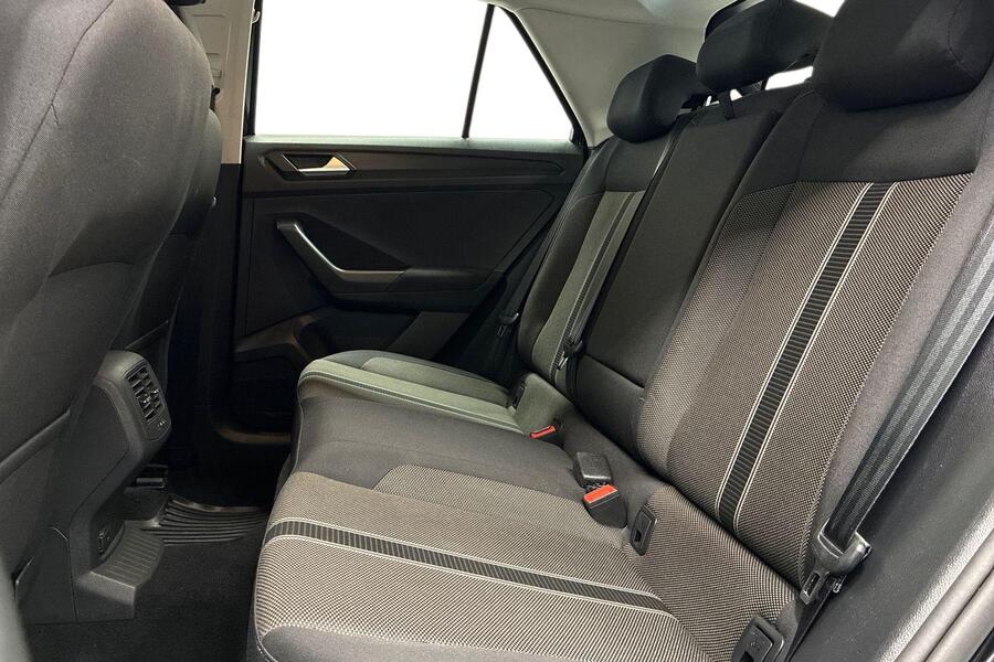 Volkswagen T-Roc vaihtoauto