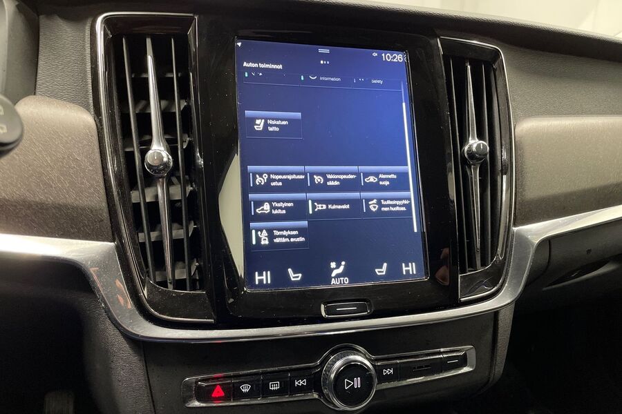 Volvo V90 Cross Country vaihtoauto