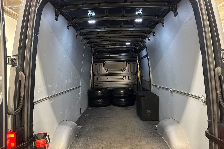 Volkswagen Crafter vaihtoauto