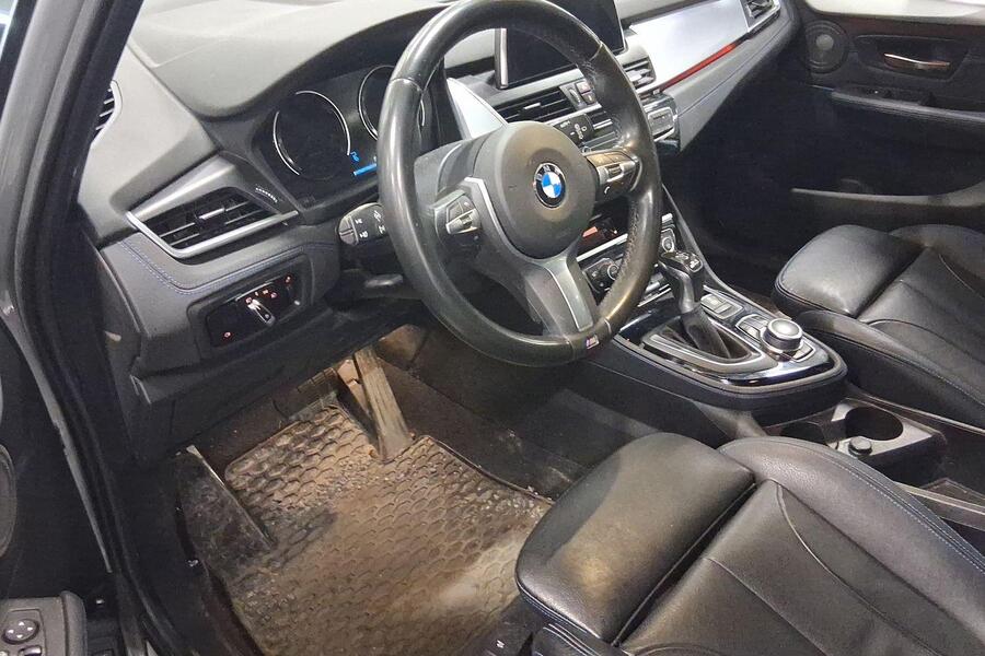 BMW 225 vaihtoauto