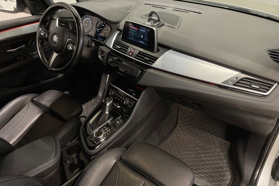 BMW 225 vaihtoauto