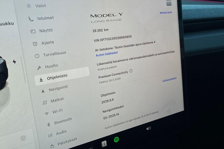 Tesla Model Y vaihtoauto