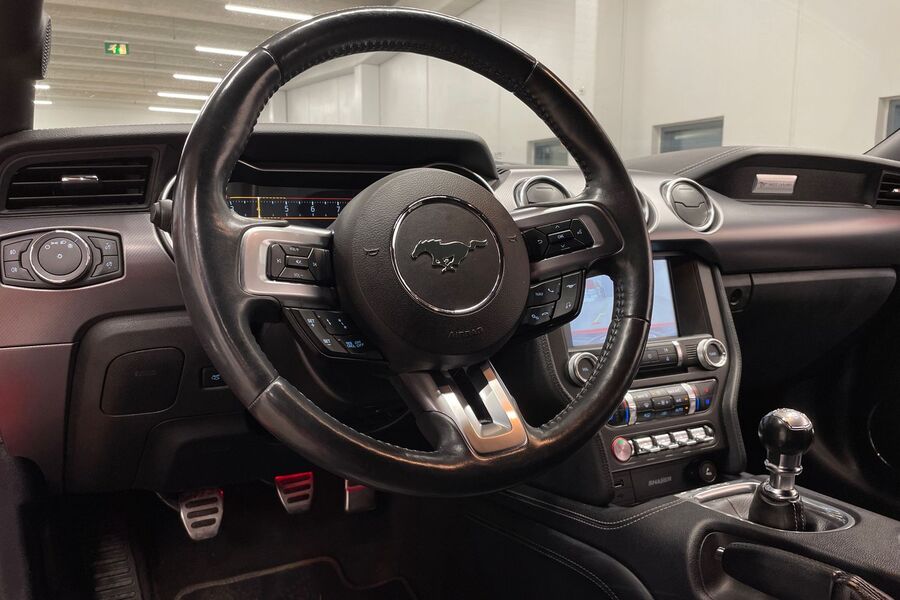 Ford USA Mustang vaihtoauto