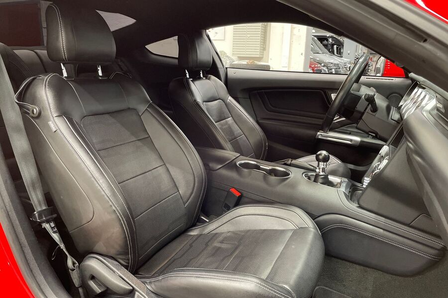 Ford USA Mustang vaihtoauto