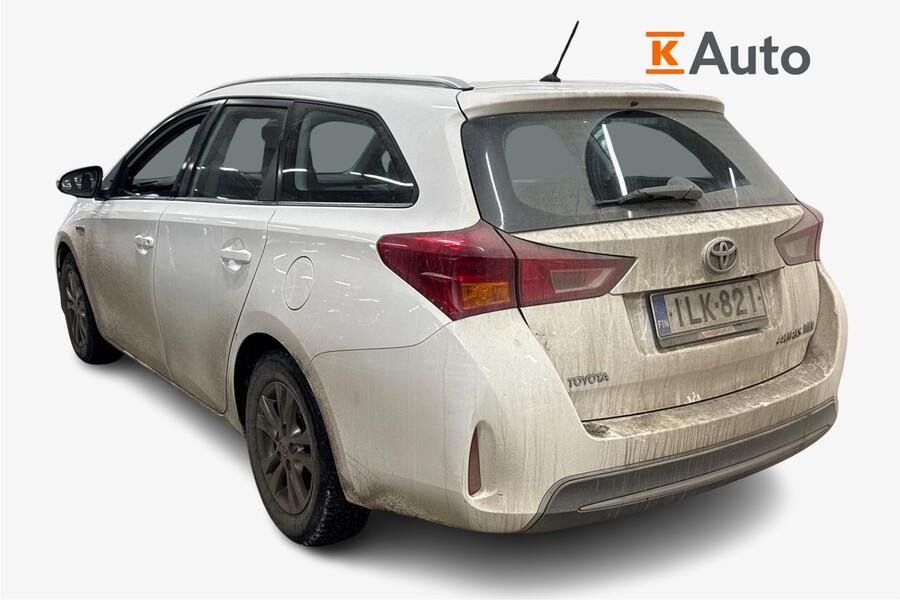 Toyota Auris vaihtoauto