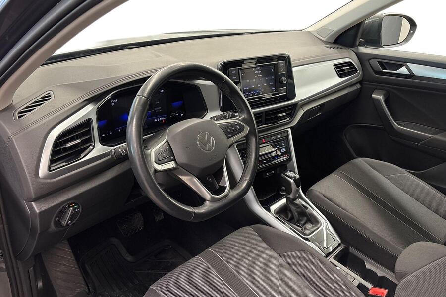 Volkswagen T-Roc vaihtoauto