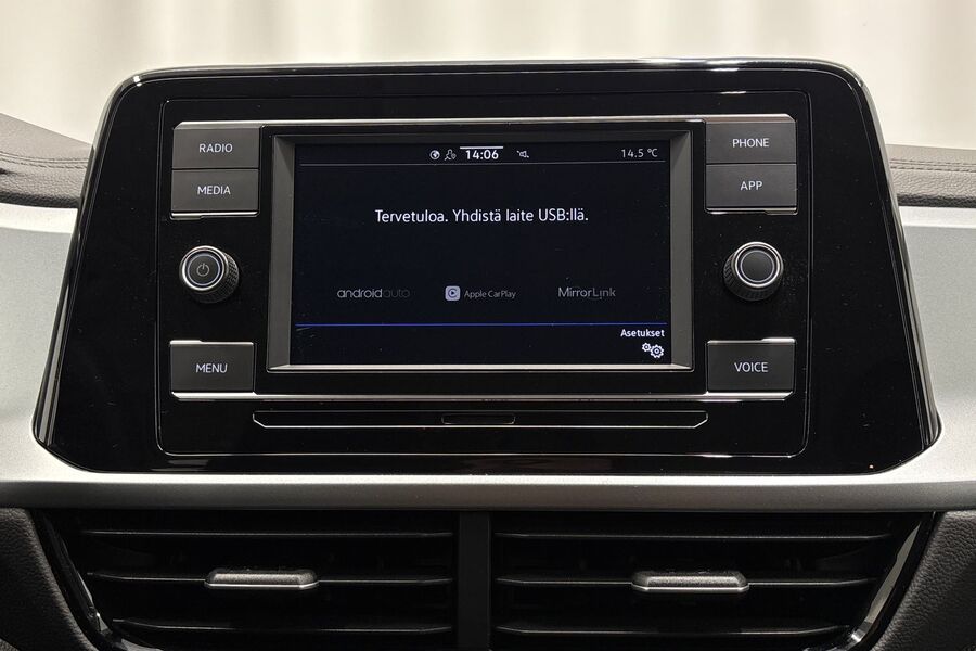 Volkswagen T-Roc vaihtoauto