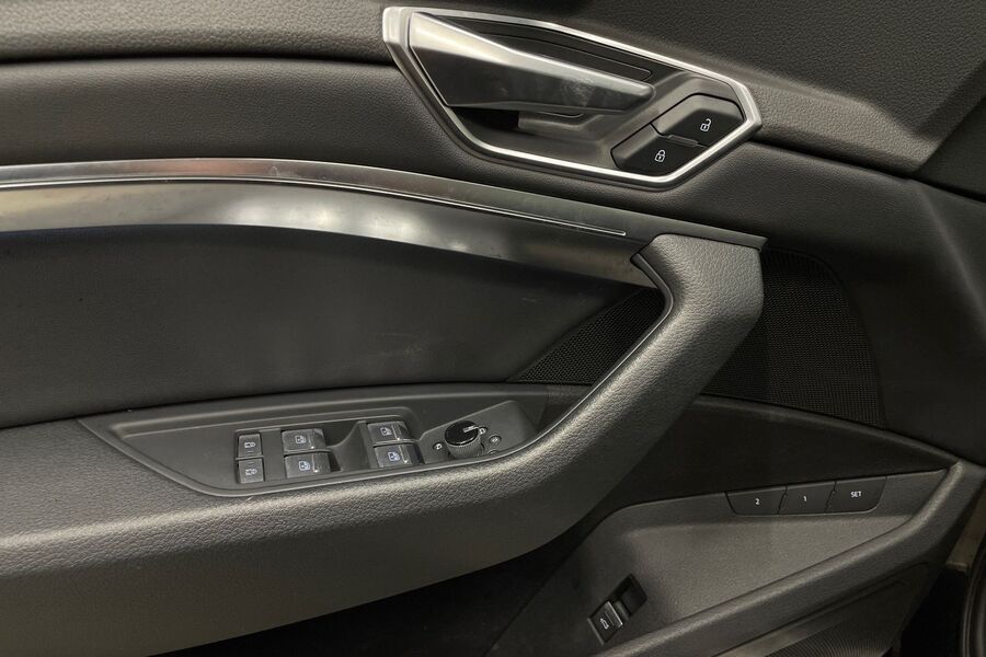 Audi e-tron vaihtoauto