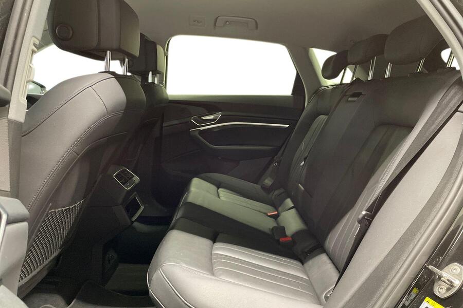 Audi e-tron vaihtoauto