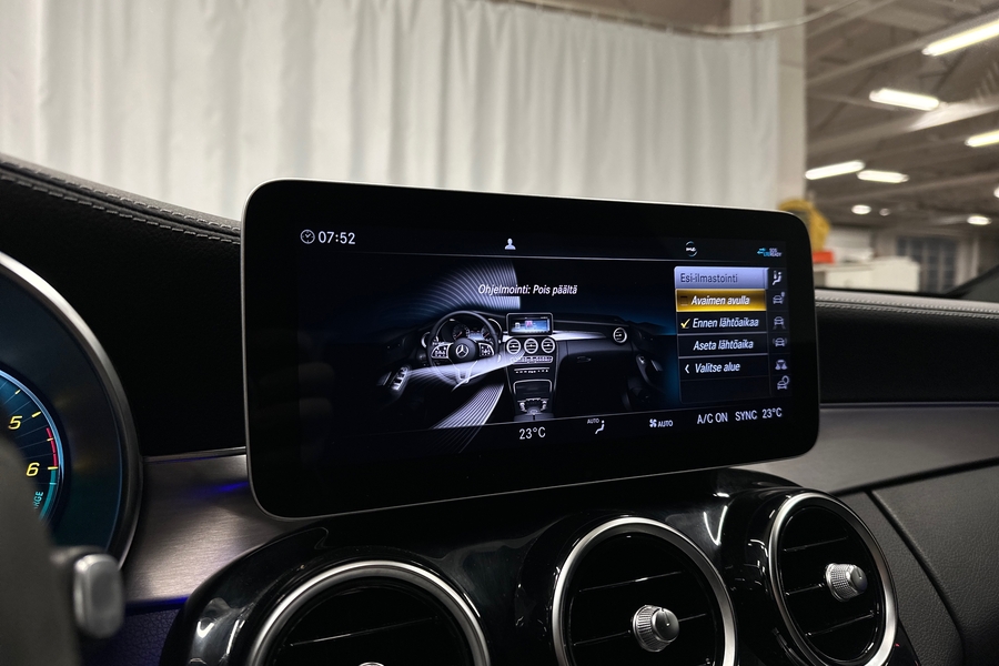 Mercedes-Benz C vaihtoauto