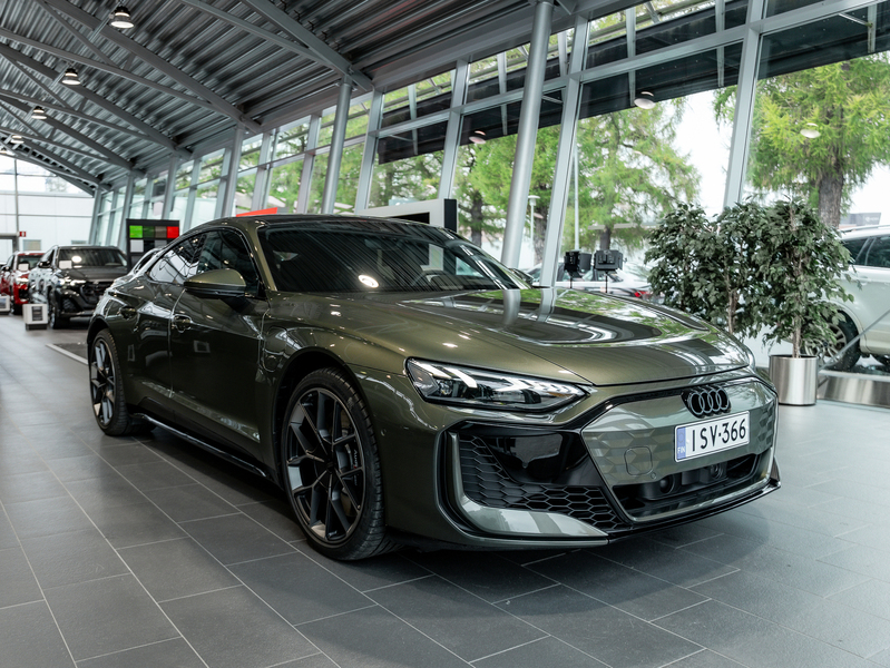 Audi RS e-tron GT vaihtoauto