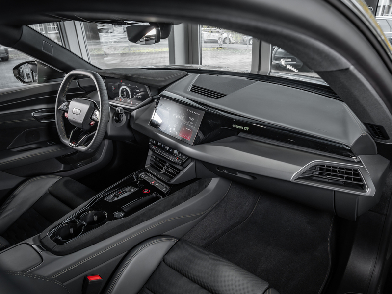 Audi RS e-tron GT vaihtoauto