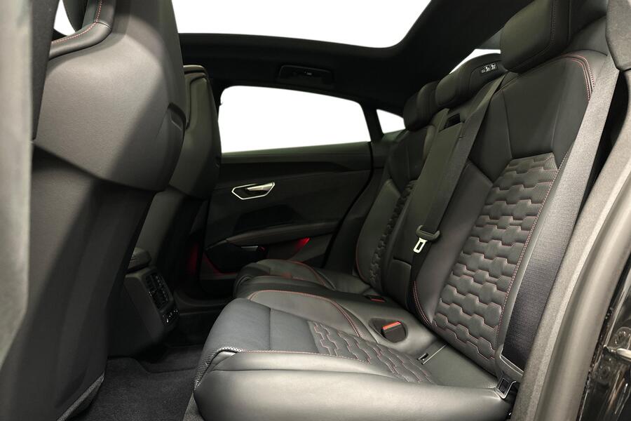 Audi e-tron GT vaihtoauto