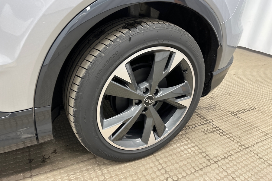 Audi Q4 e-tron vaihtoauto