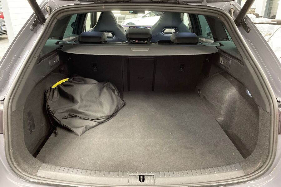 Cupra Leon Sportstourer vaihtoauto