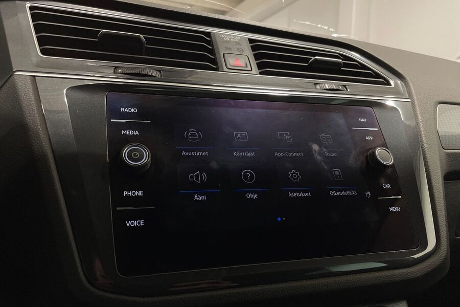 Volkswagen Tiguan vaihtoauto