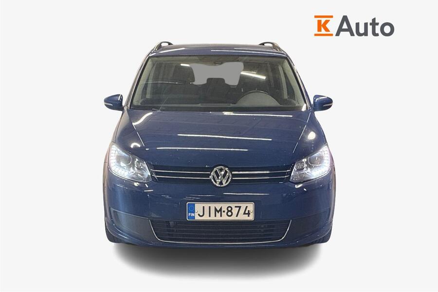Volkswagen Touran vaihtoauto