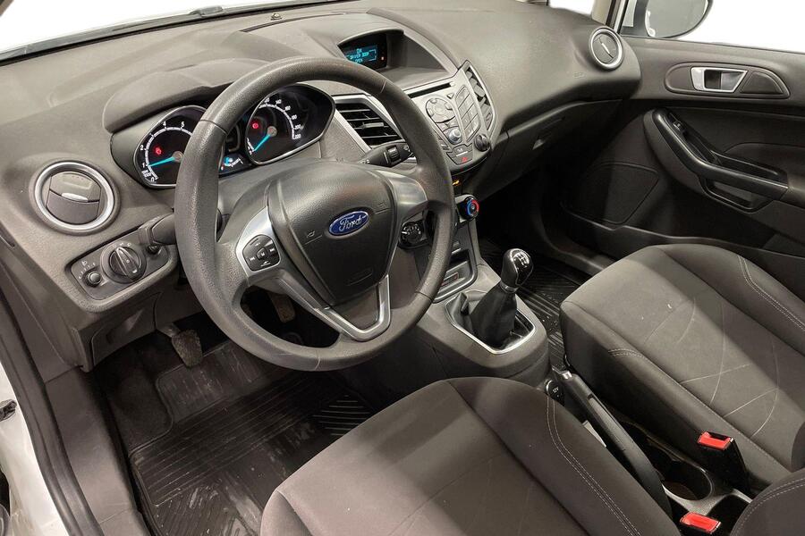 Ford Fiesta vaihtoauto