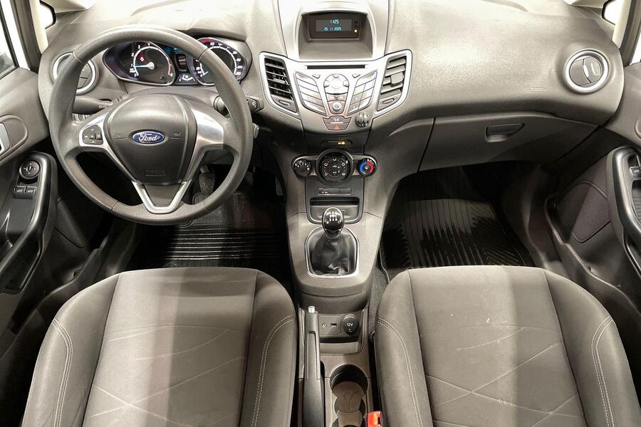 Ford Fiesta vaihtoauto