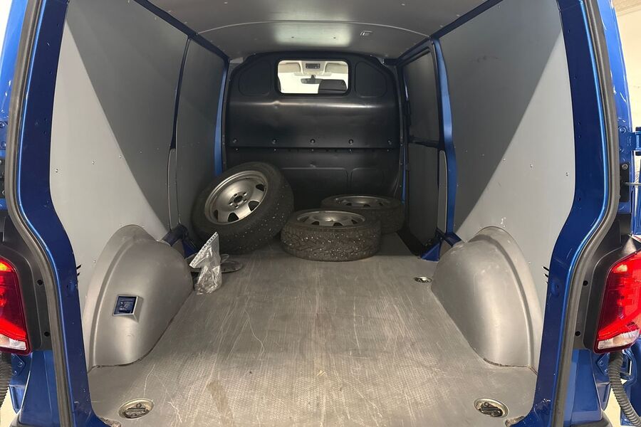 Volkswagen Transporter vaihtoauto