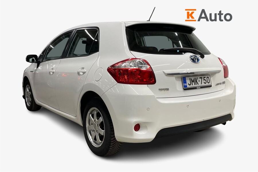 Toyota Auris vaihtoauto