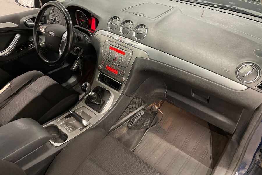 Ford S-MAX vaihtoauto