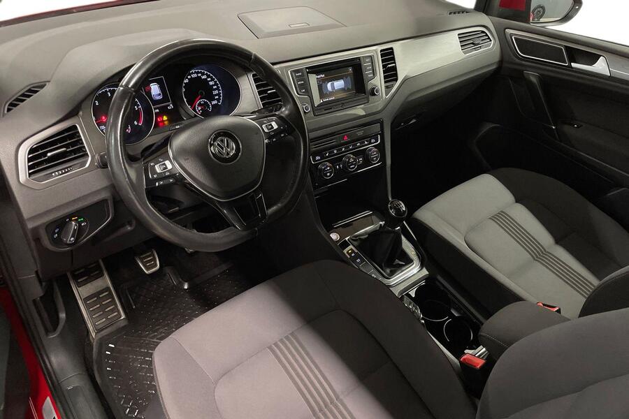 Volkswagen Golf Sportsvan vaihtoauto