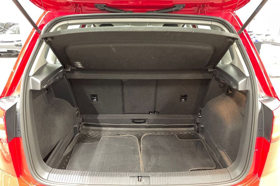 Volkswagen Golf Sportsvan vaihtoauto