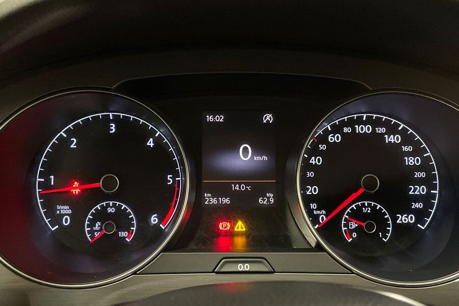 Volkswagen Golf Sportsvan vaihtoauto