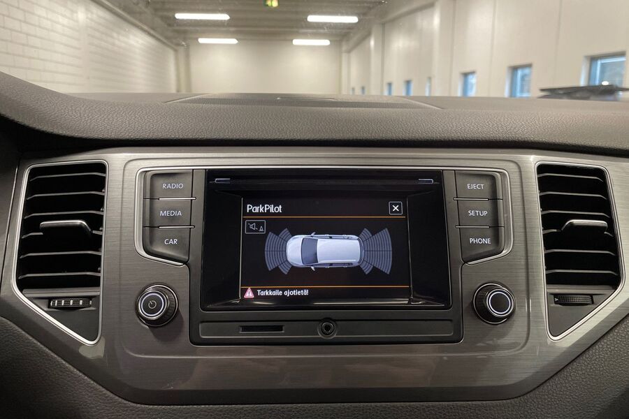 Volkswagen Golf Sportsvan vaihtoauto