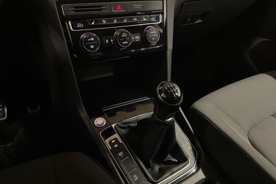 Volkswagen Golf Sportsvan vaihtoauto