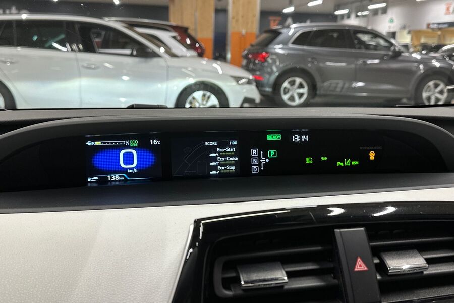 Toyota Prius vaihtoauto