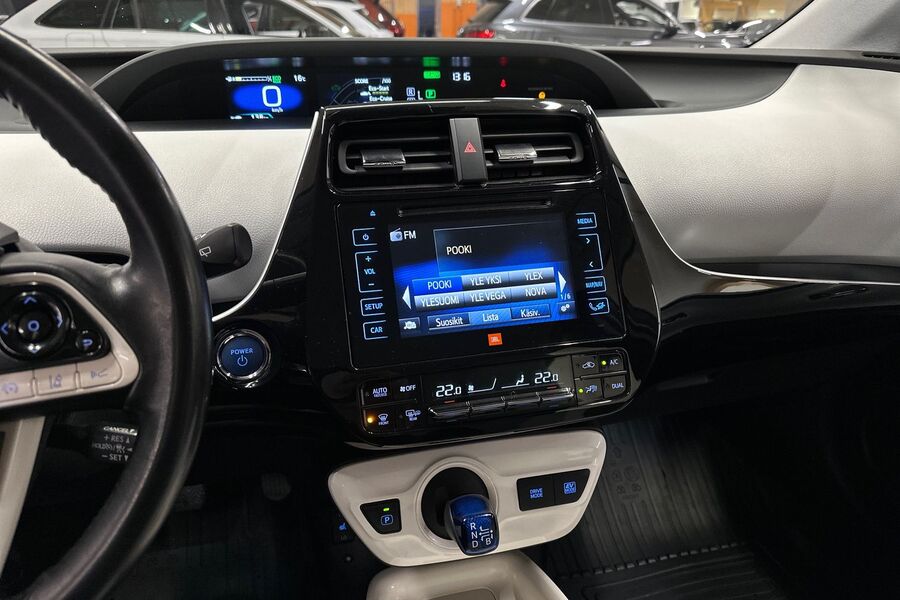 Toyota Prius vaihtoauto