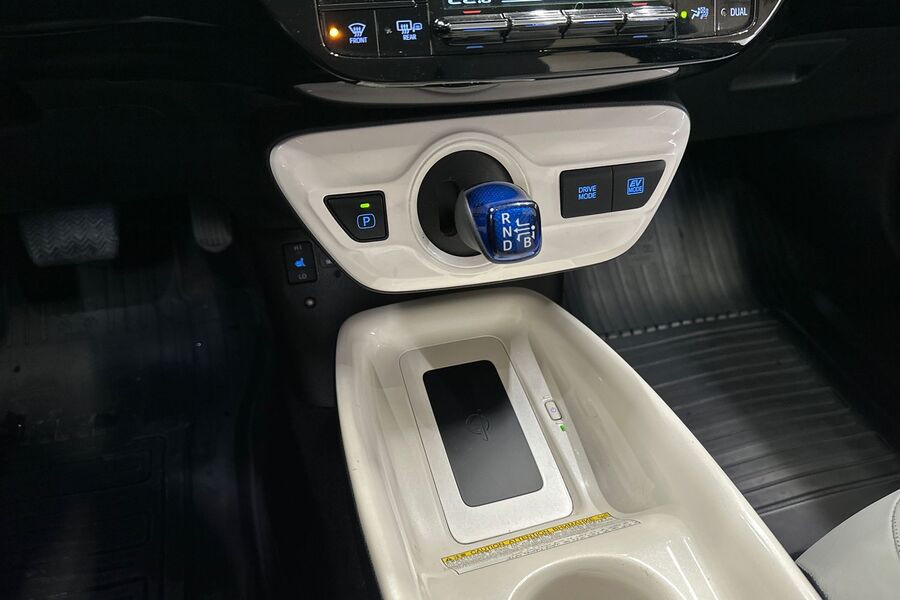 Toyota Prius vaihtoauto